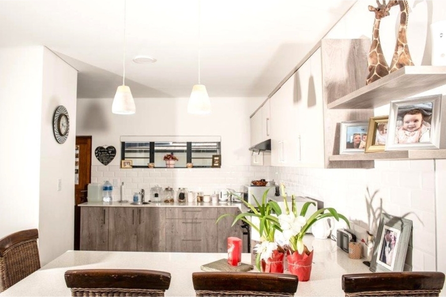 3 Bedroom Property for Sale in Jeffreys Bay Central Eastern Cape
